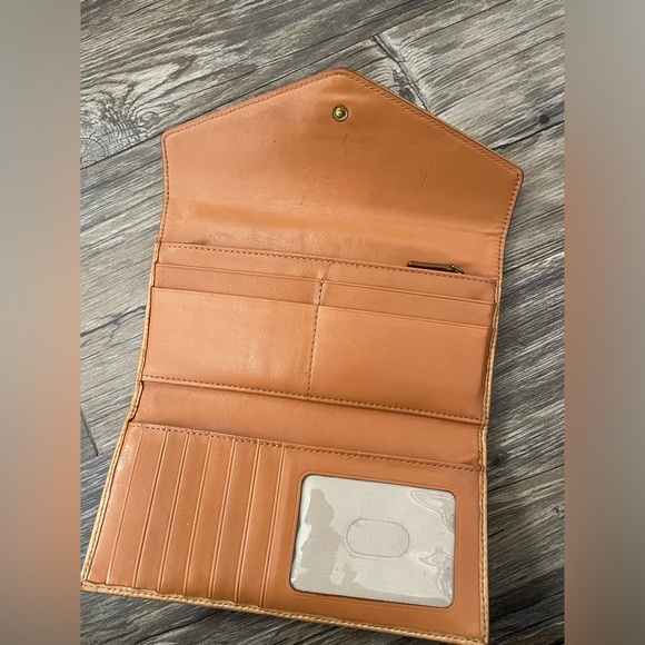 Brahmin Veronica Envelope Wallet Cashew Melbourne Croc-Embossed Leather - Picture 5 of 5